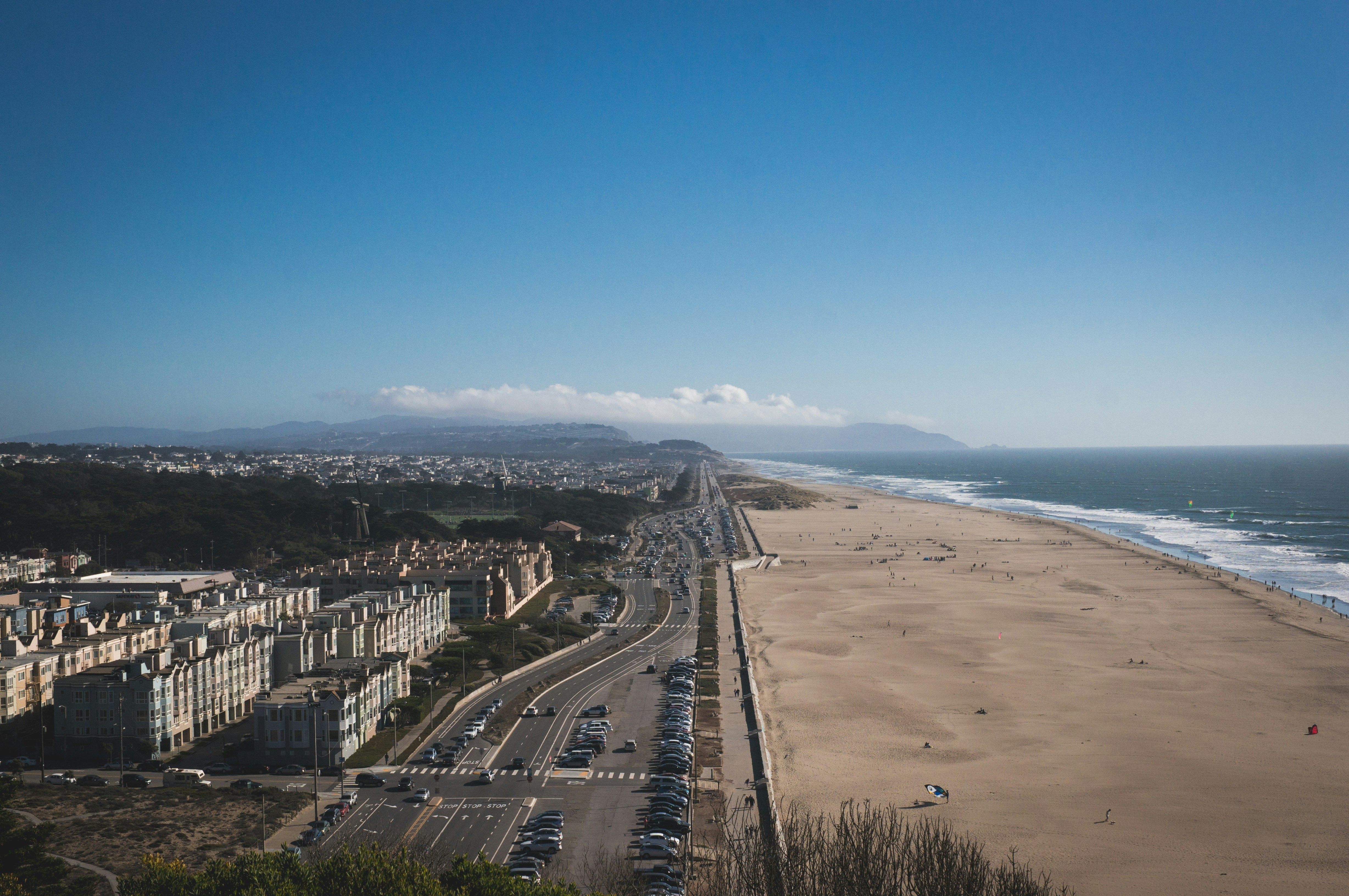 Free Unsplash photo from Alex Dou