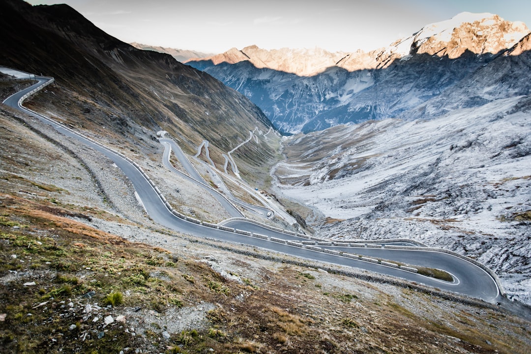 travelers stories about Glacial landform in Stelvio, Italy