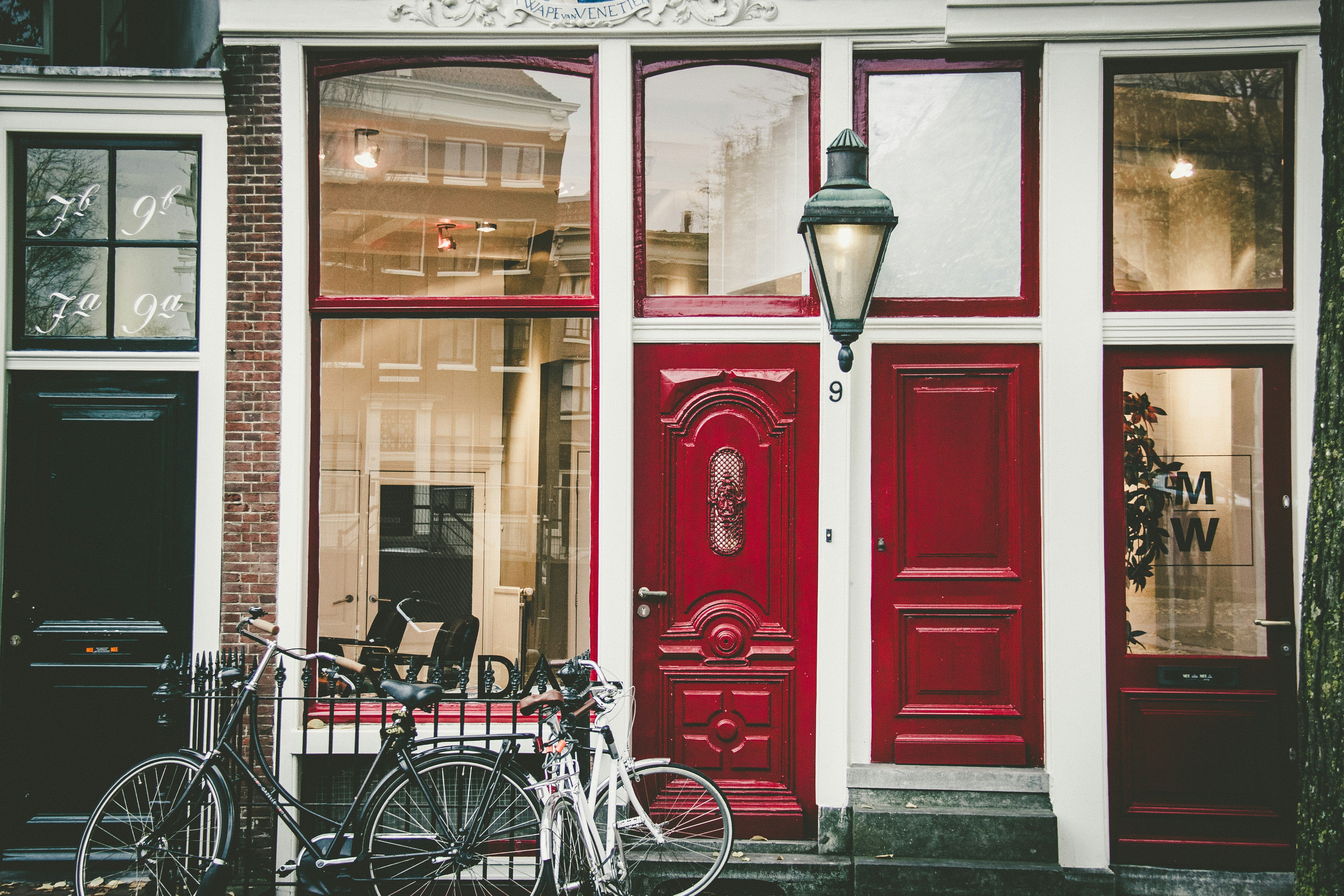 Free Unsplash photo from Lucille Iselin