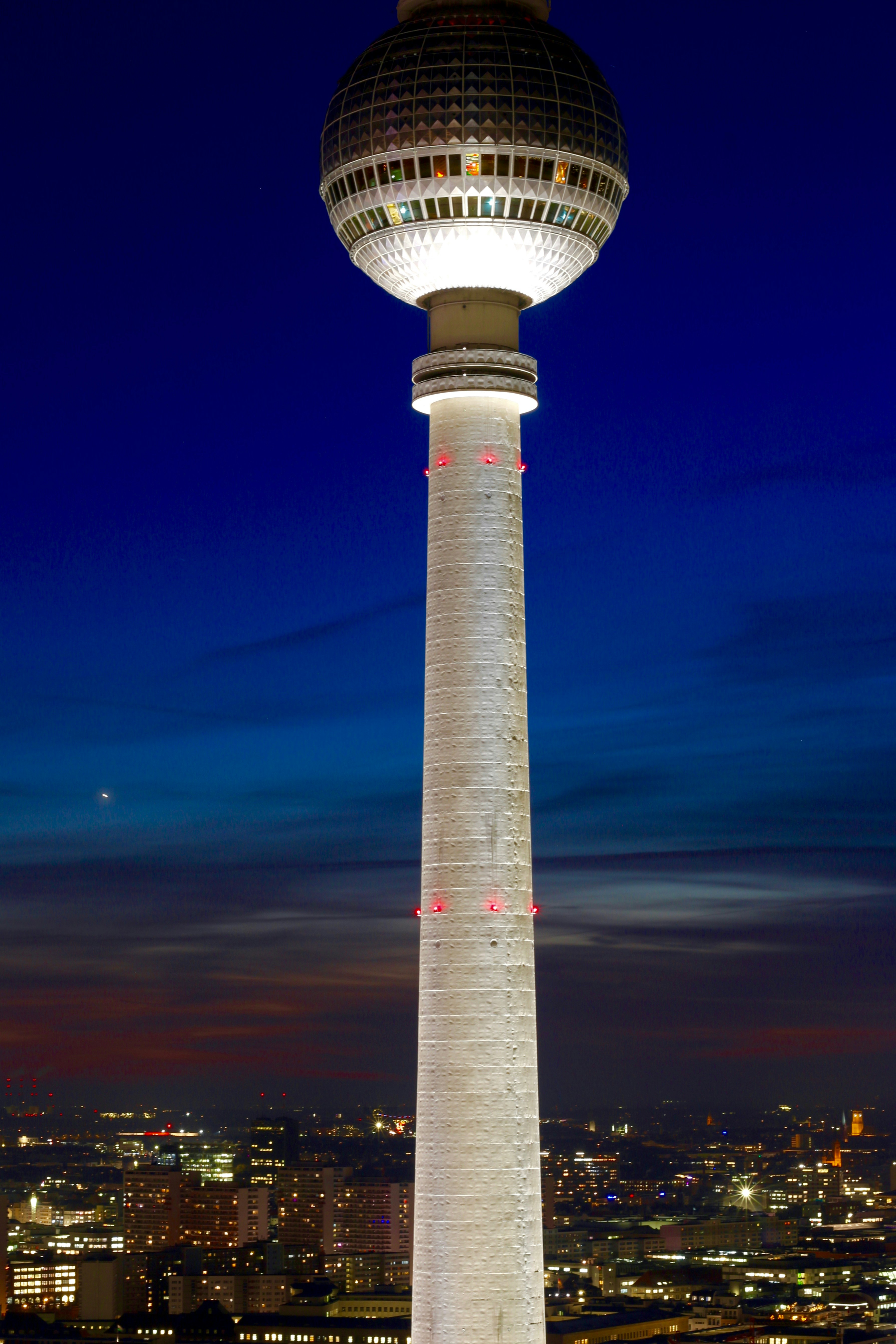 Free Unsplash photo from Raphael Bruno