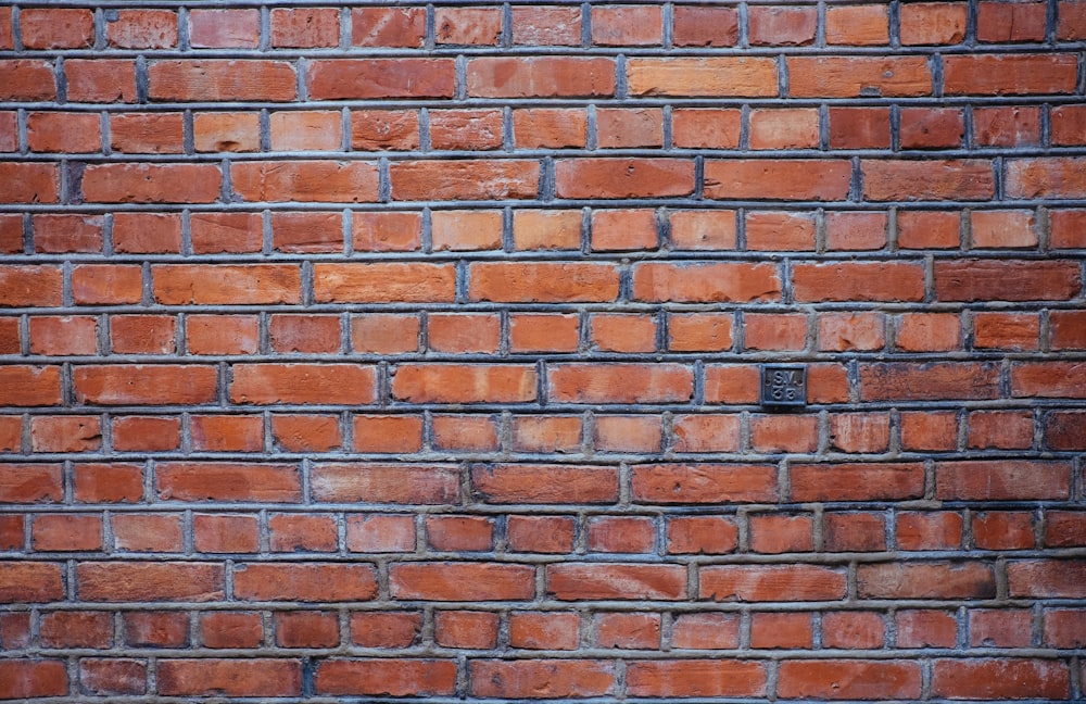 Pared de ladrillo rojo