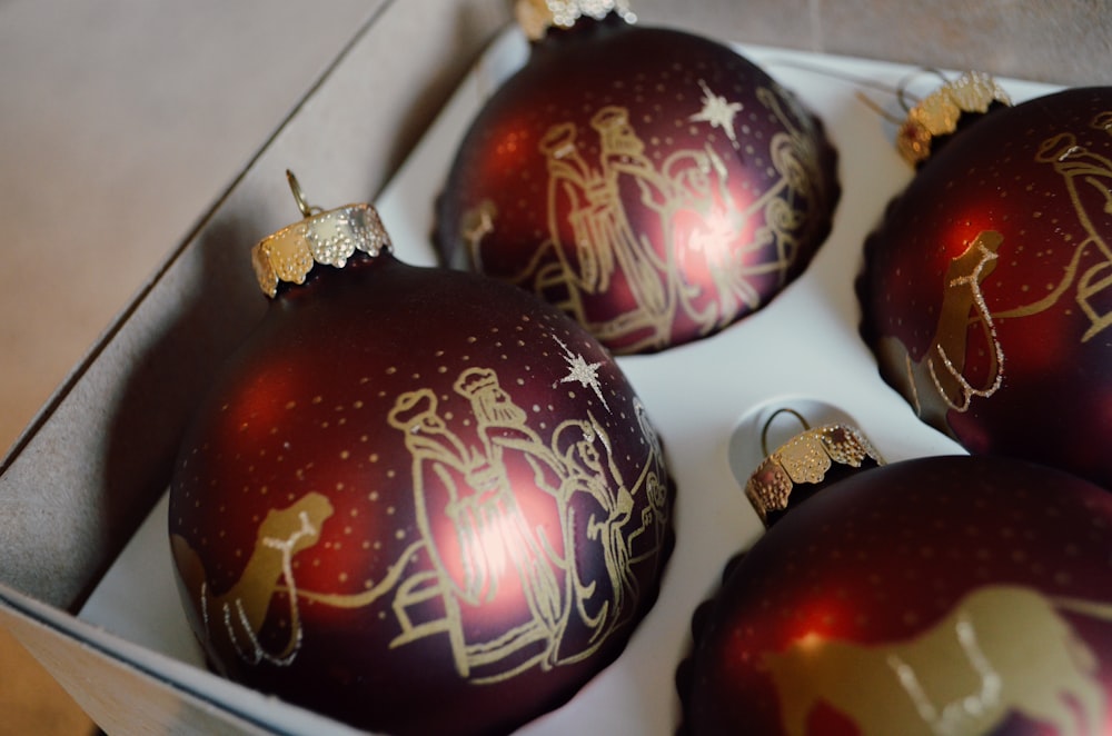 Boules de Noël rouges