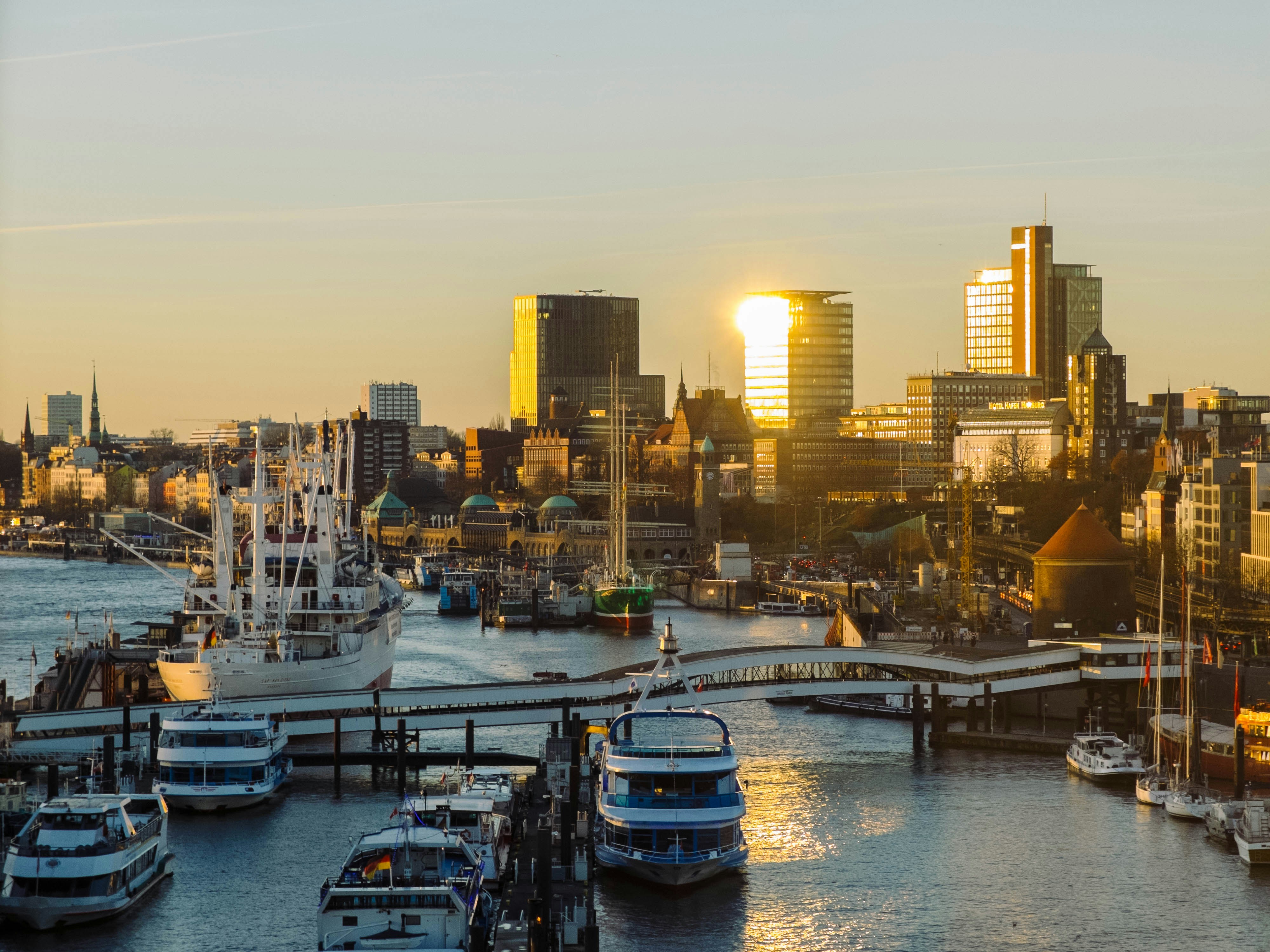 Free Unsplash photo from Robert Katzki