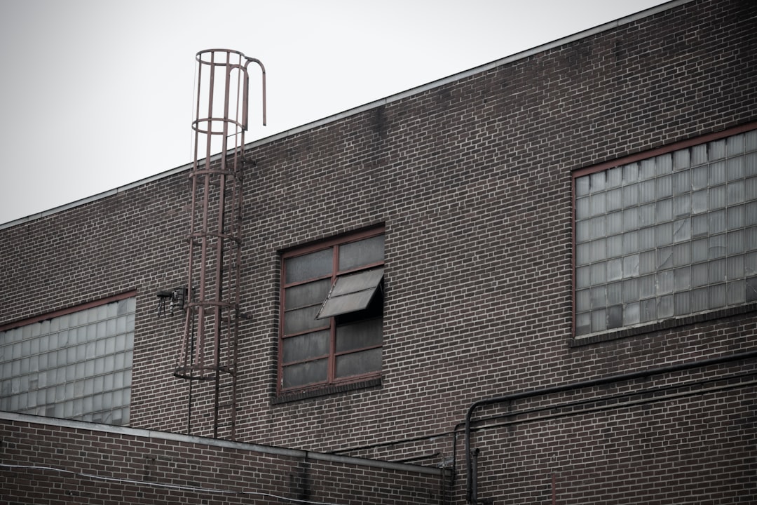 brown concrete building