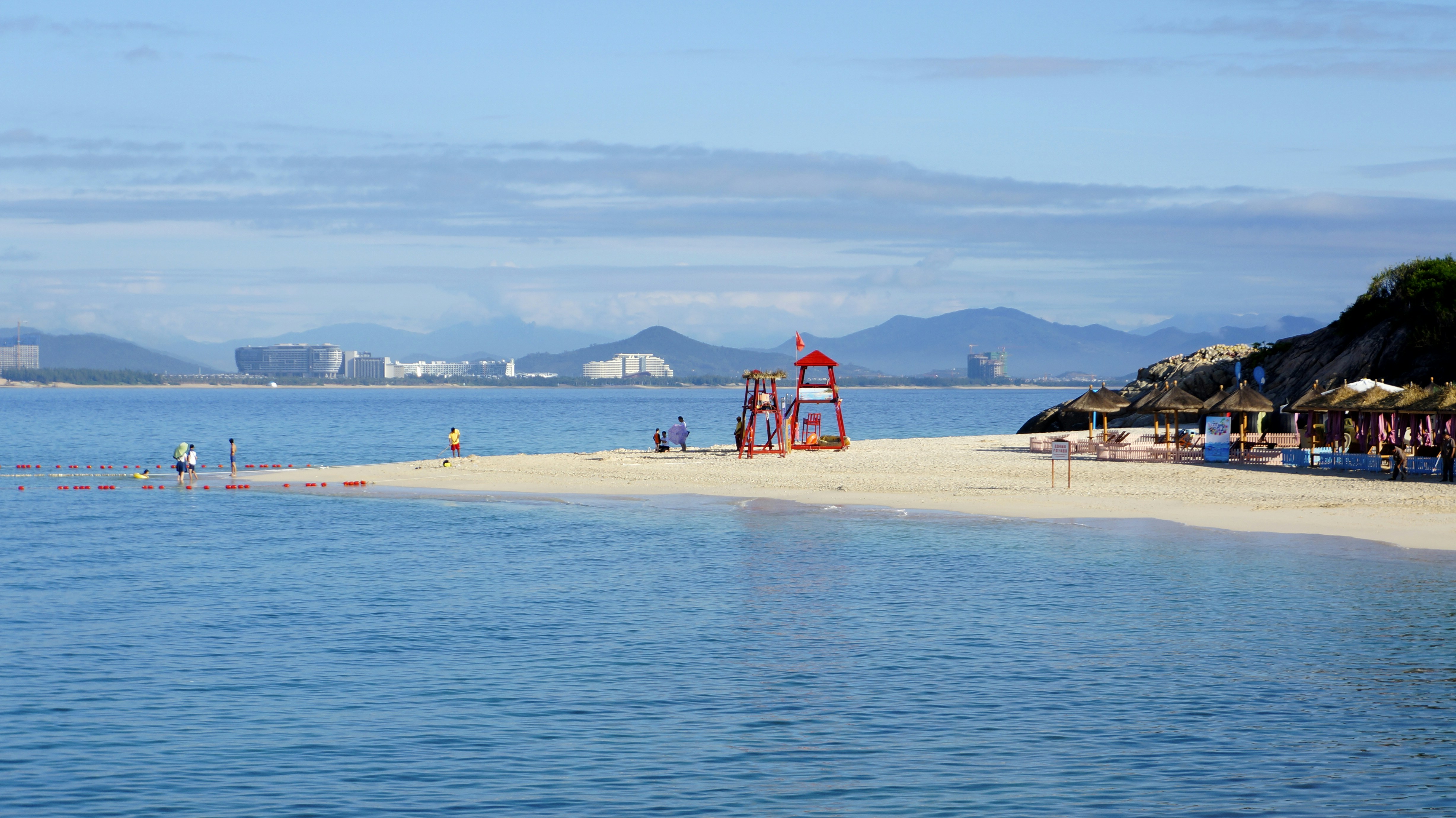 Free Unsplash photo from Riku Lu