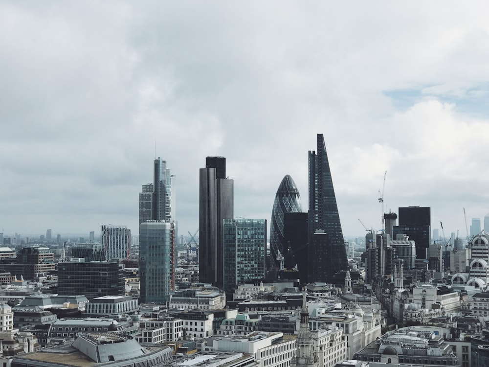 550+ London Skyline Pictures | Download Free Images on Unsplash