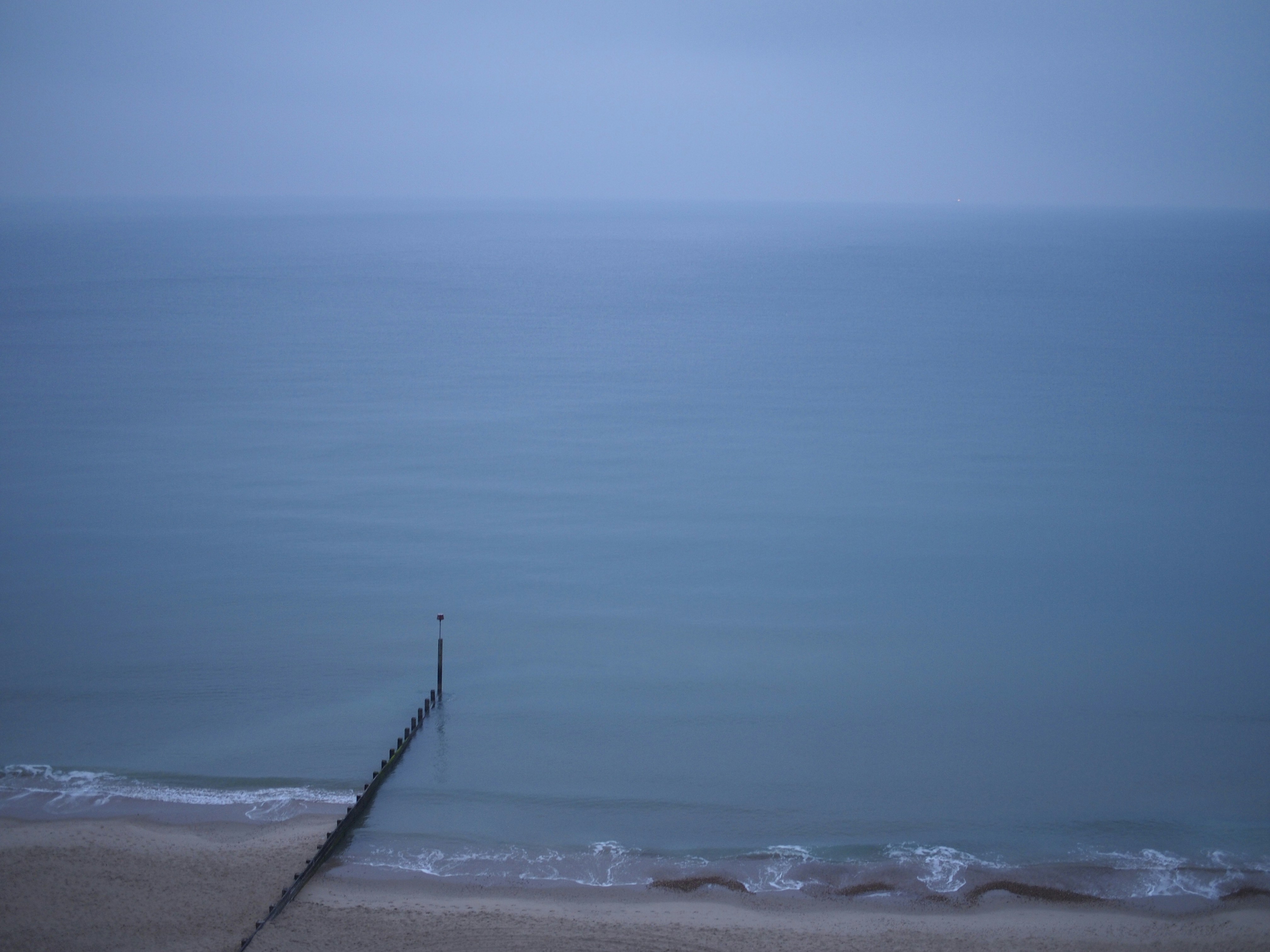 Free Unsplash photo from James Thornton