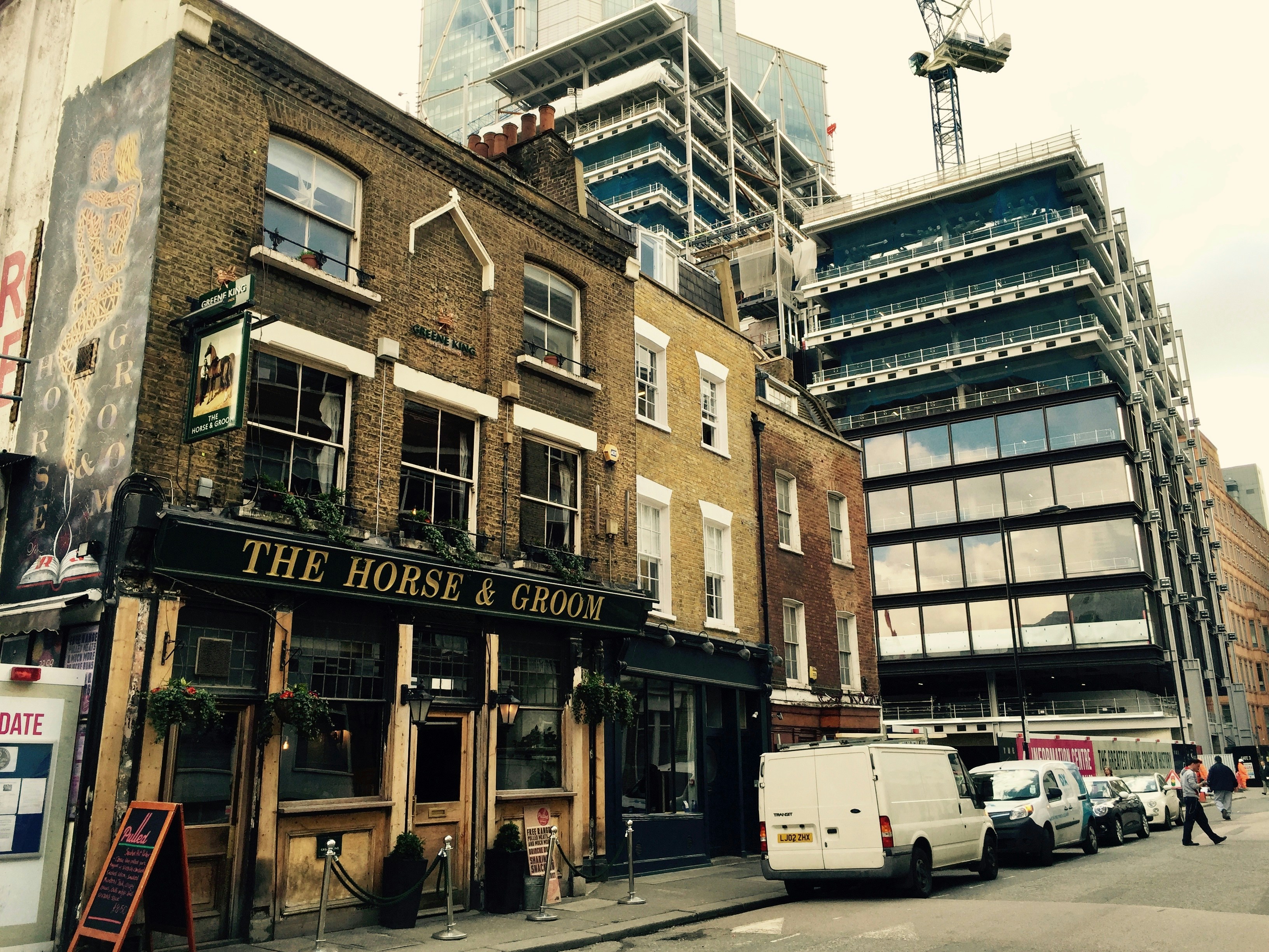 Free Unsplash photo from Alex Greenland