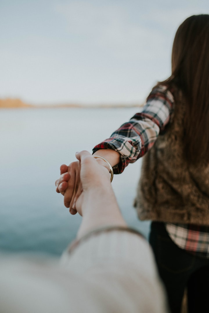 4 Things to Keep in Mind Before Letting Someone You Loved Back in Your Life