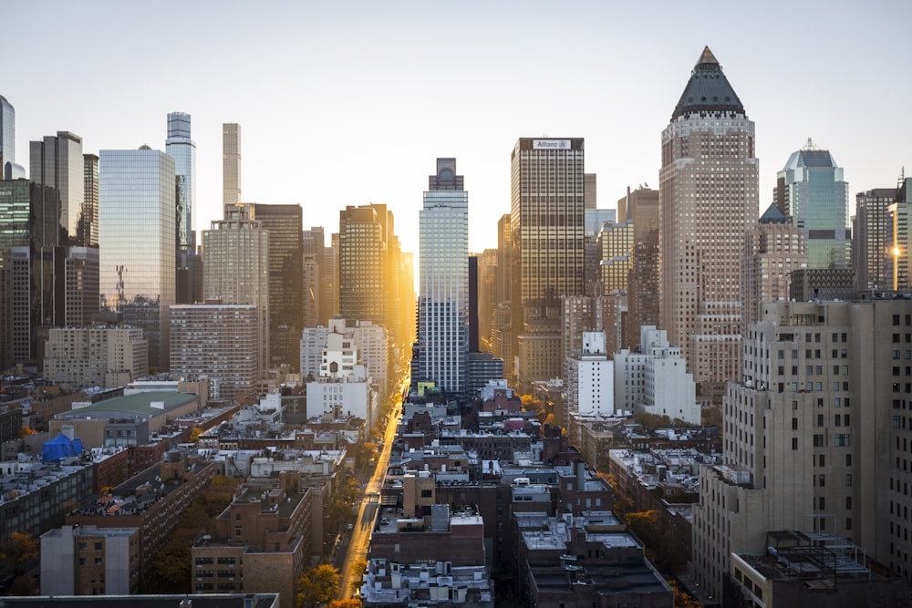 Photographie de paysage urbain de bâtiments de grande hauteur