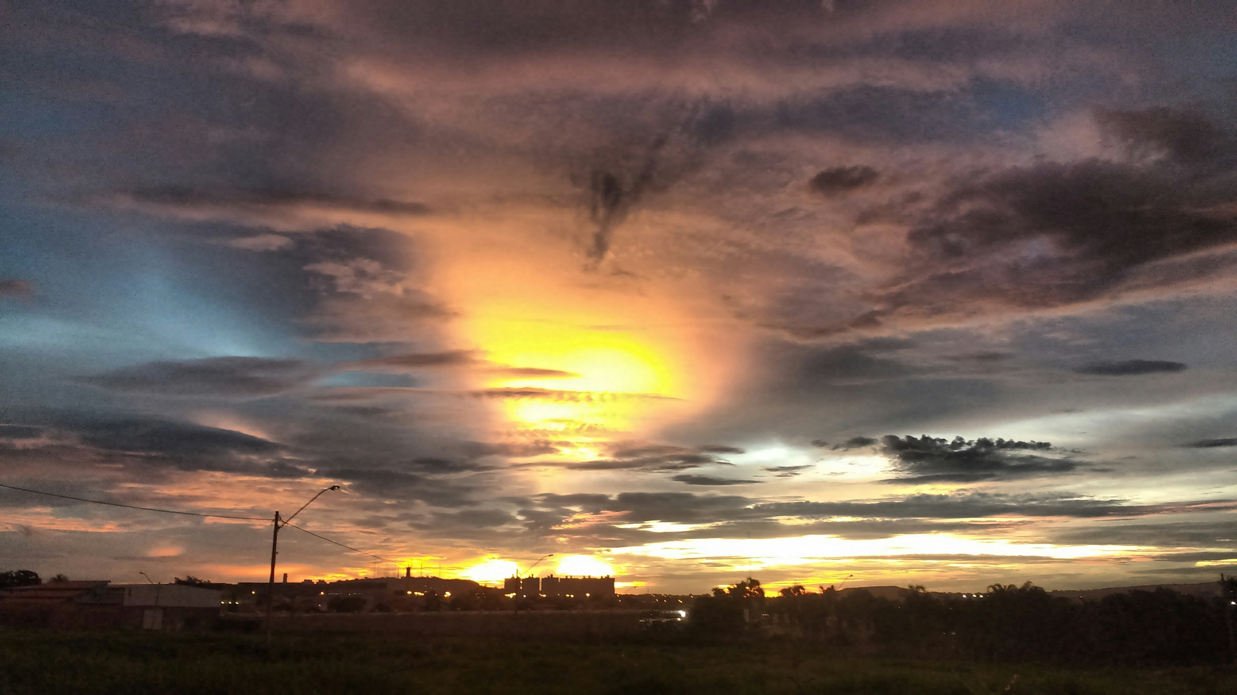 Free Unsplash photo from Luiz Silva