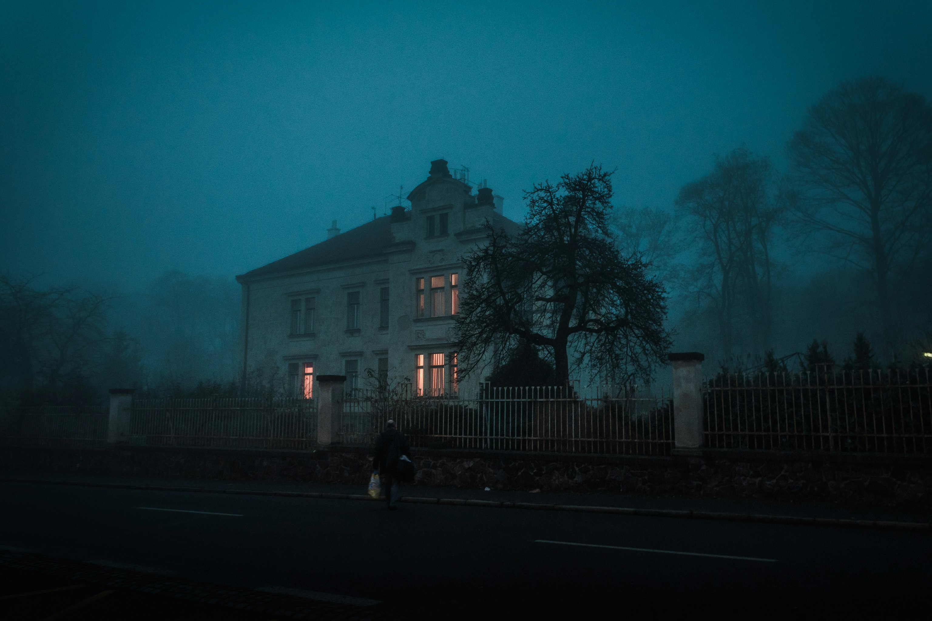 There is a huge psychiatric ward in the north of Prague, Czech Republic. On the outskirts of this vast area there are houses for ordinary people, one of them being this house where one of my friends was born and raised.