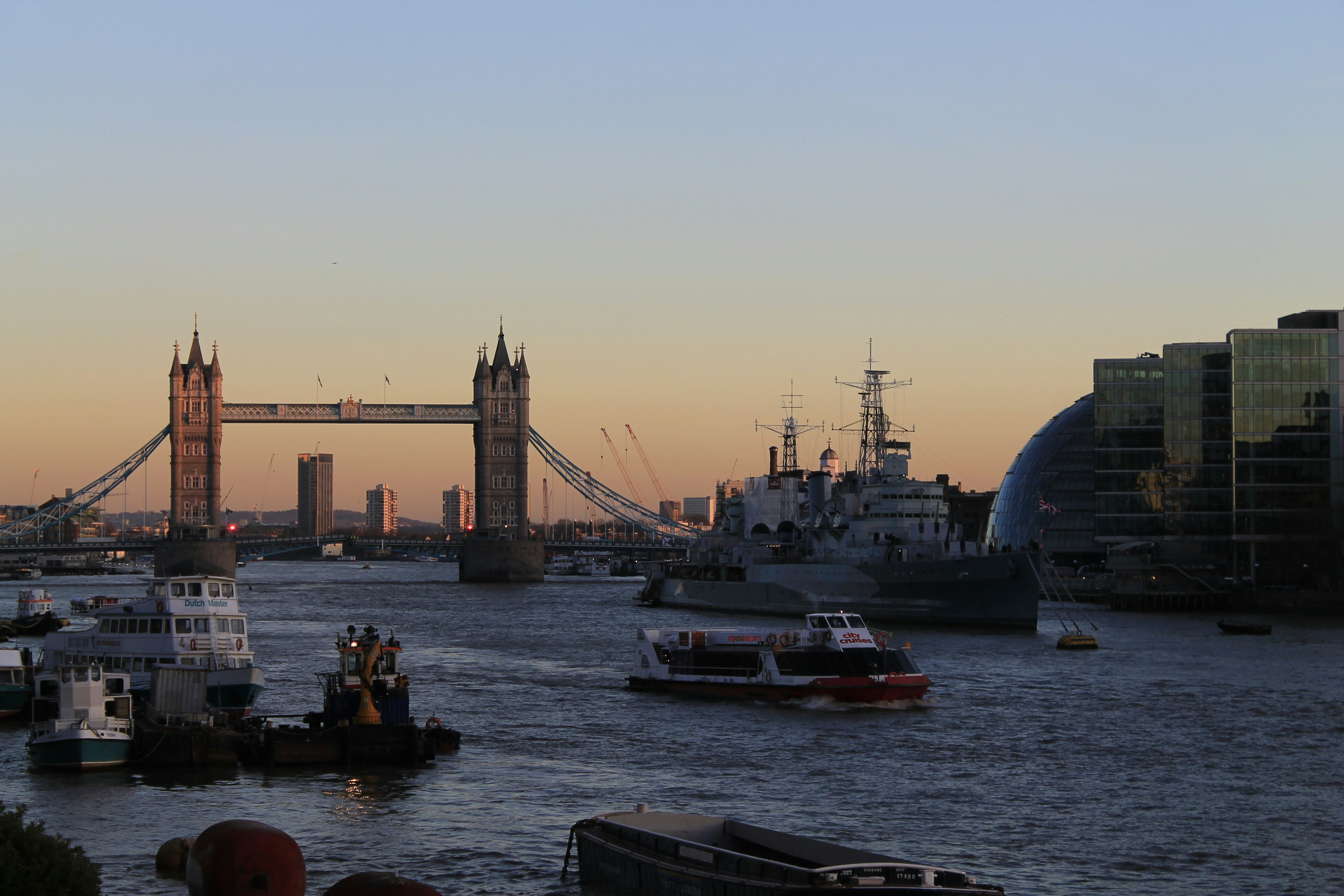 Free Unsplash photo from Ivann Schlosser