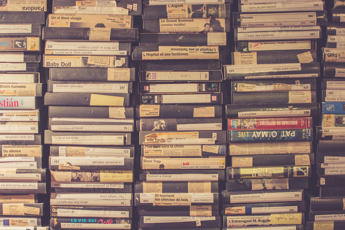Pila de cintas VHS retro