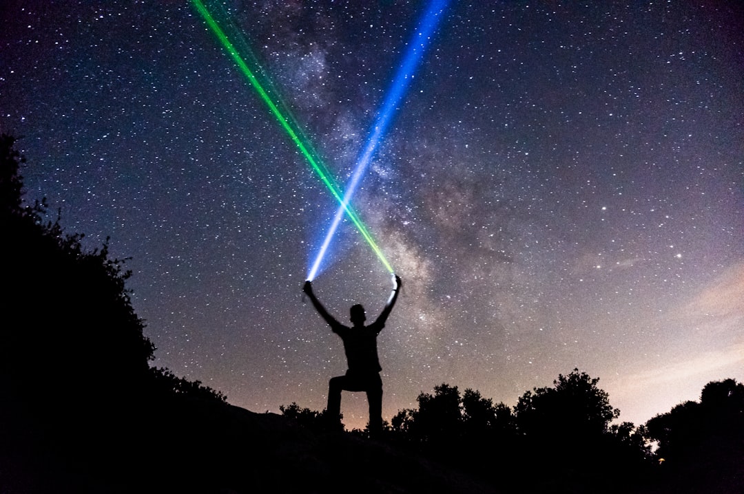 À quoi ressemble une scie sabre?