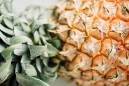 closeup photo of pineapple