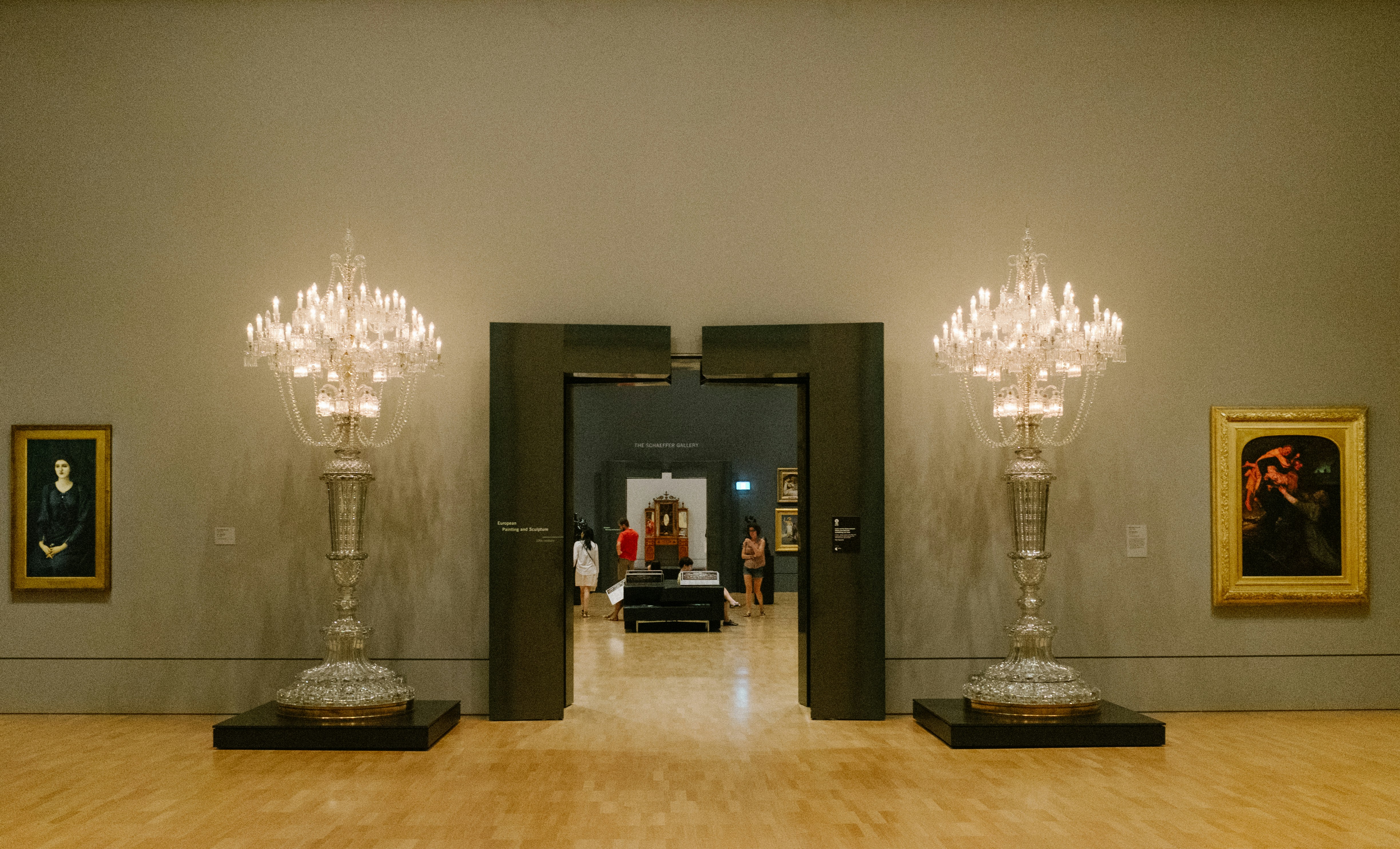 Светильники в музеях