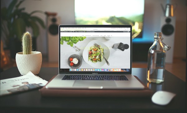 AI Tools for Bloggers: The Complete Stack