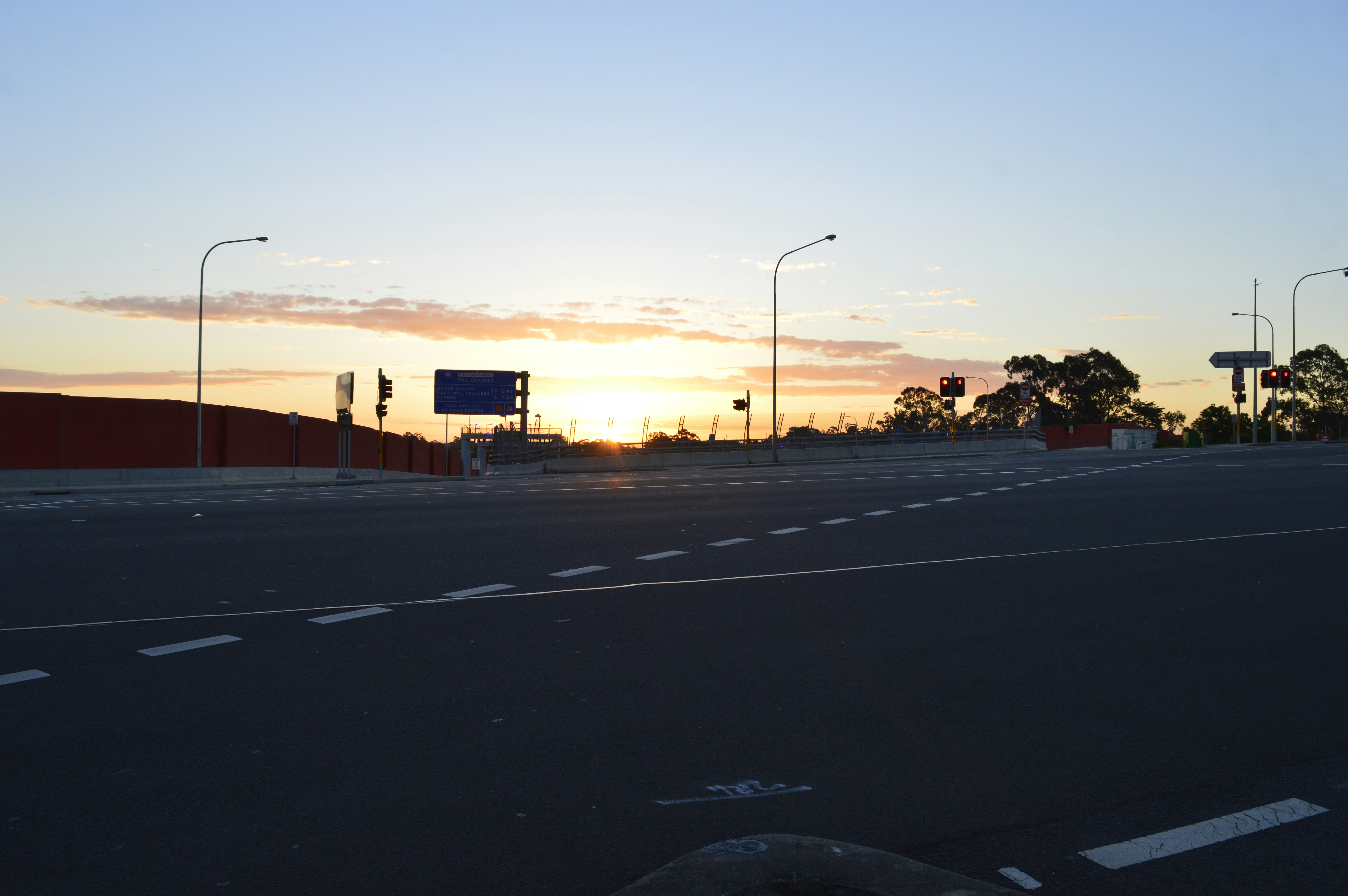 Free Unsplash photo from Luke Murace