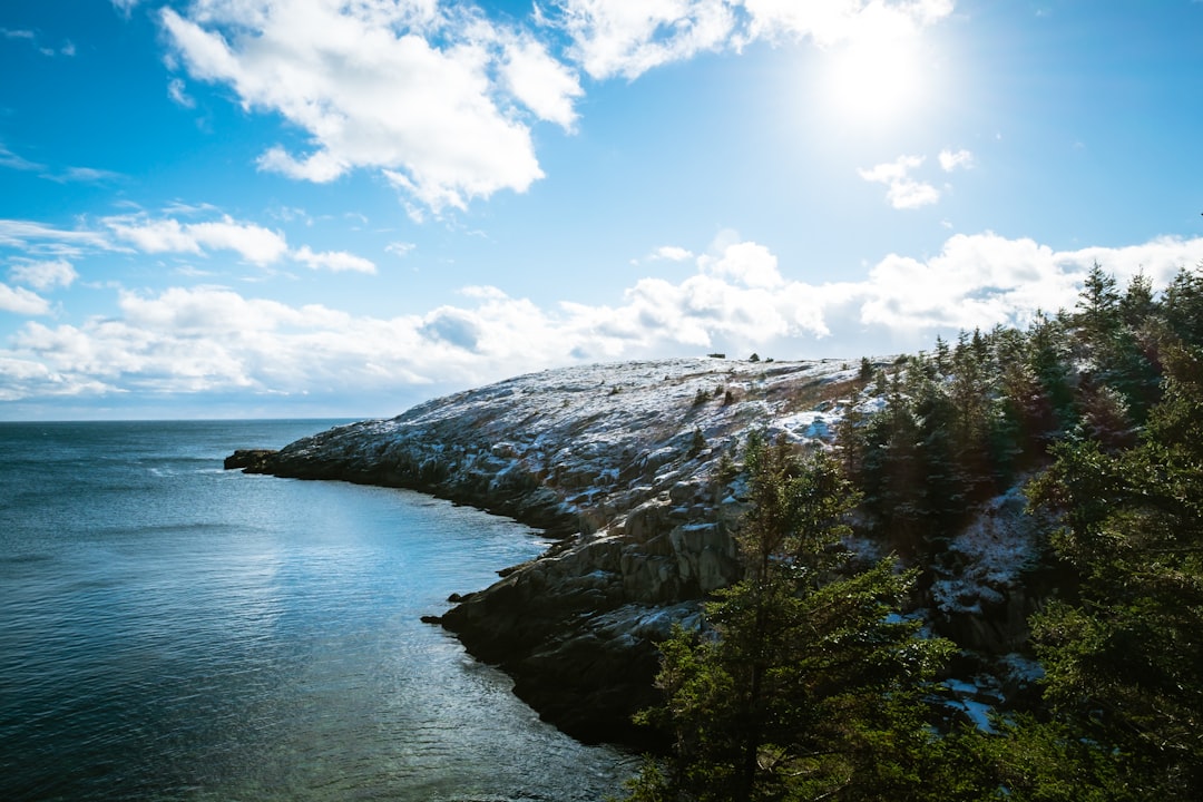 travelers stories about Shore in Duncans Cove, Canada