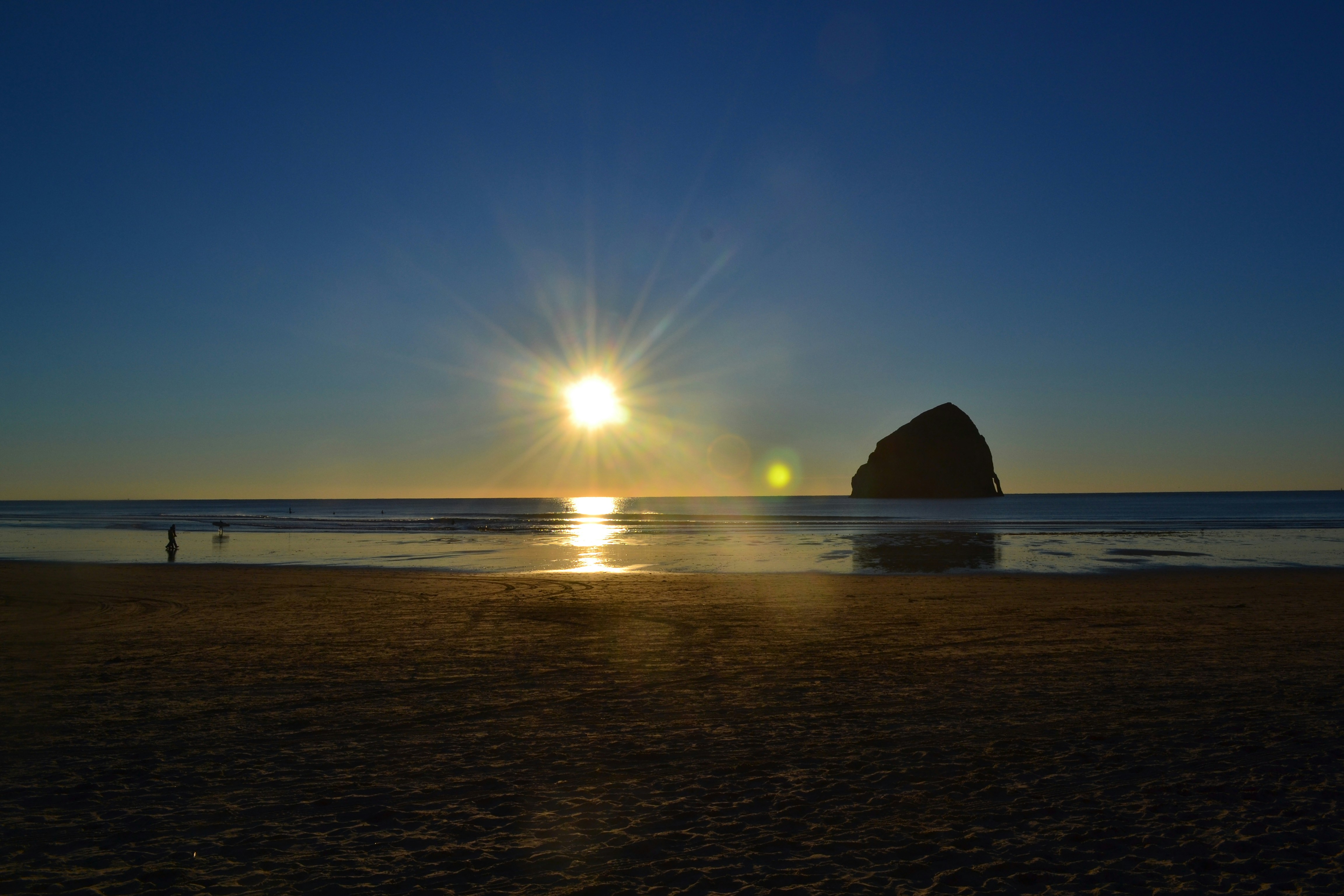 Free Unsplash photo from Kate Trahan