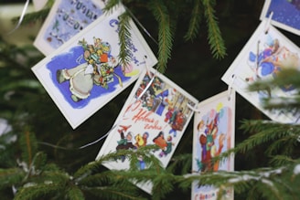 Beautiful illustrations depicting Christmas themes.