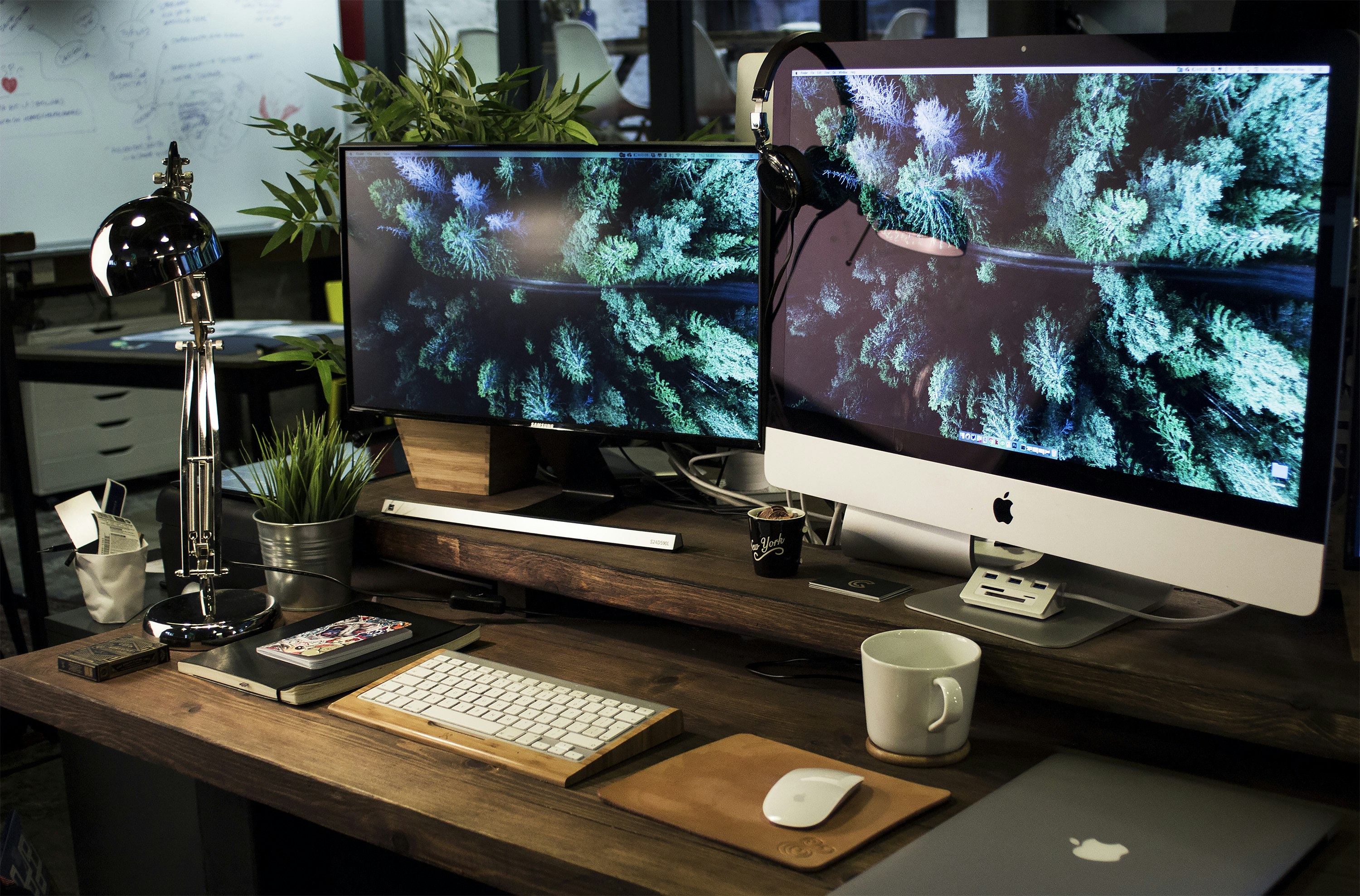 More Workspaces Inspiration hand-picked from Unsplash