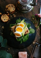 sandwich with boiled egg