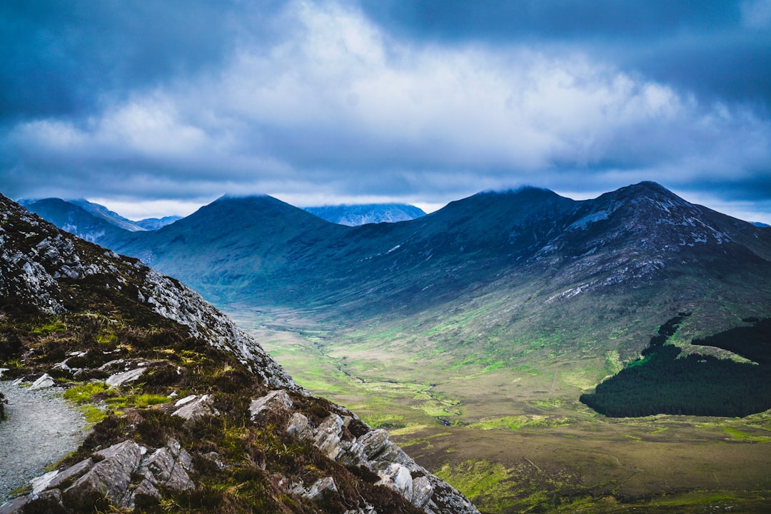 travelers stories about Hill in Connemara National Park, Ireland