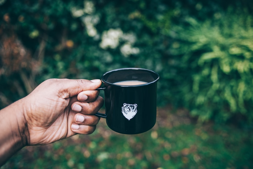 taza de café negro