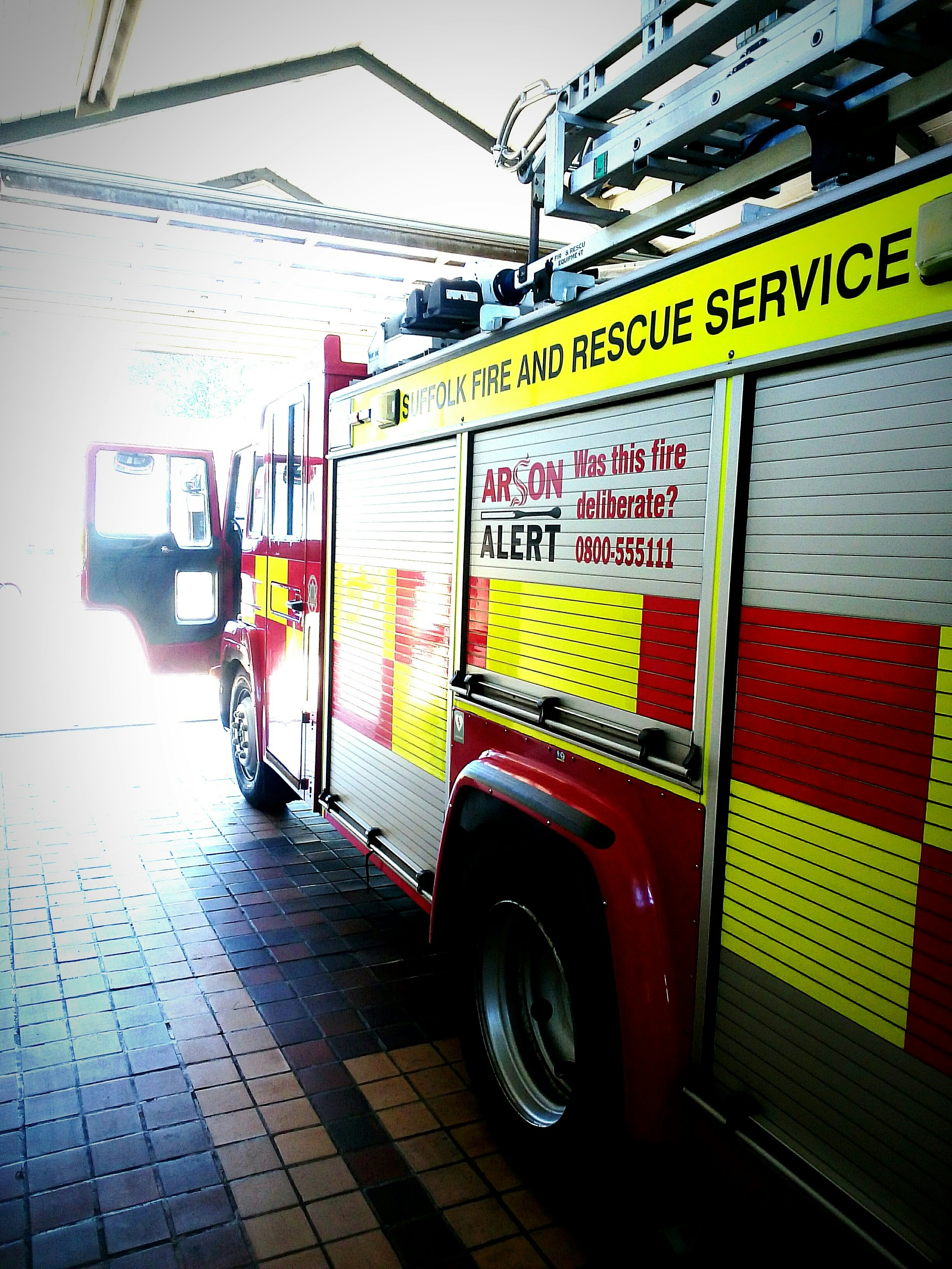 Free Unsplash photo from Don Pfuetzenreuter-Cross