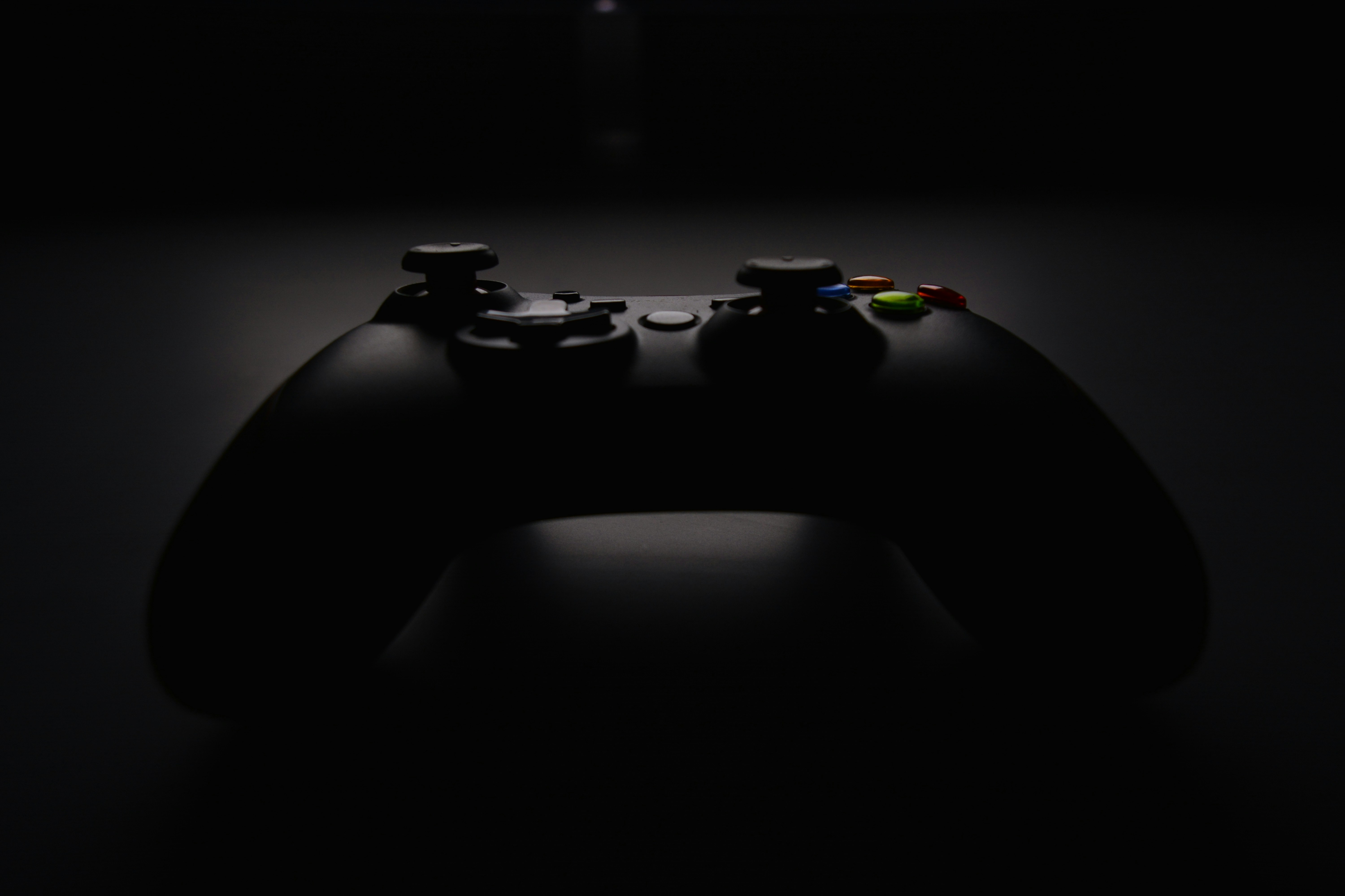 Dark Xbox controller