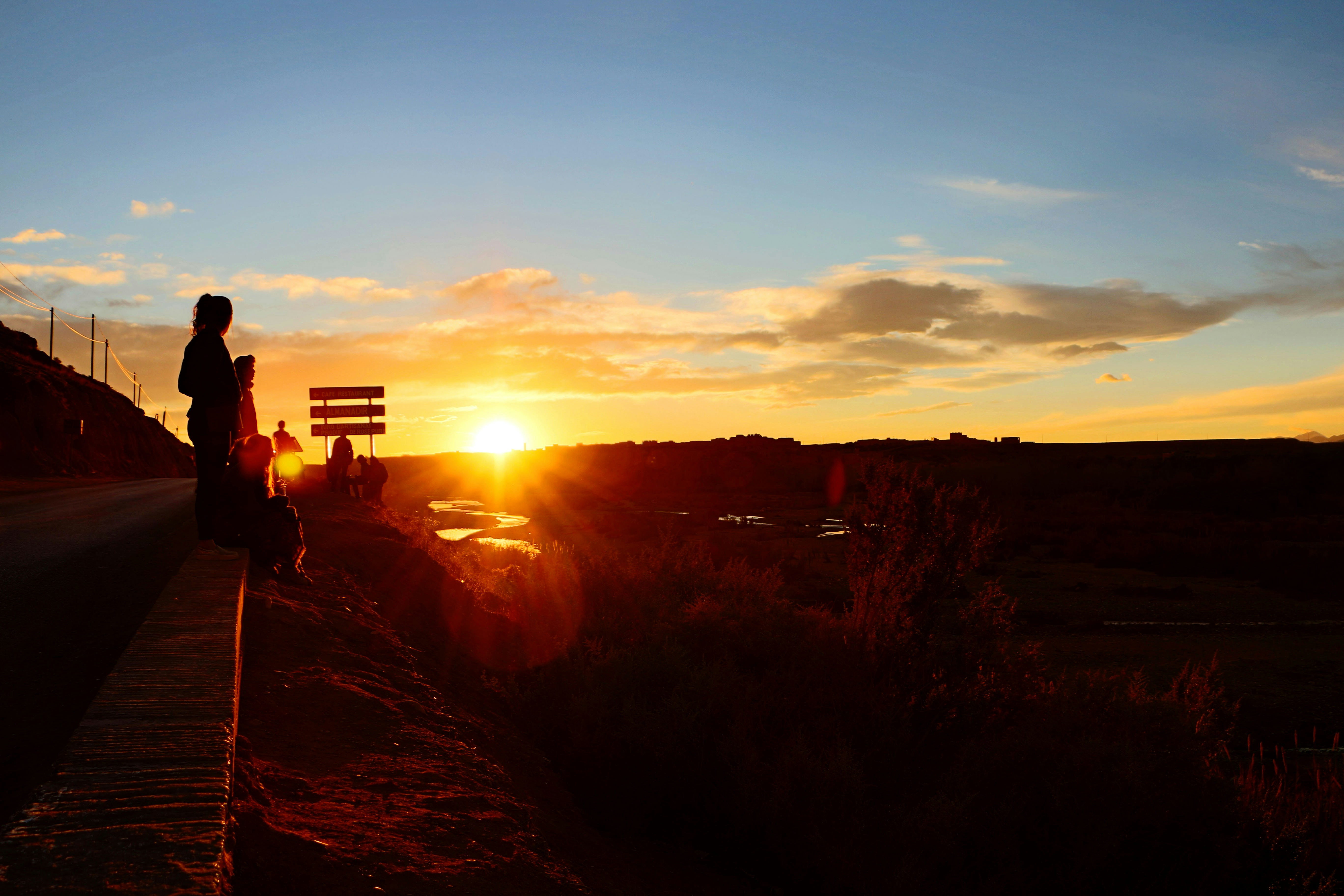 Free Unsplash photo from X Zhao