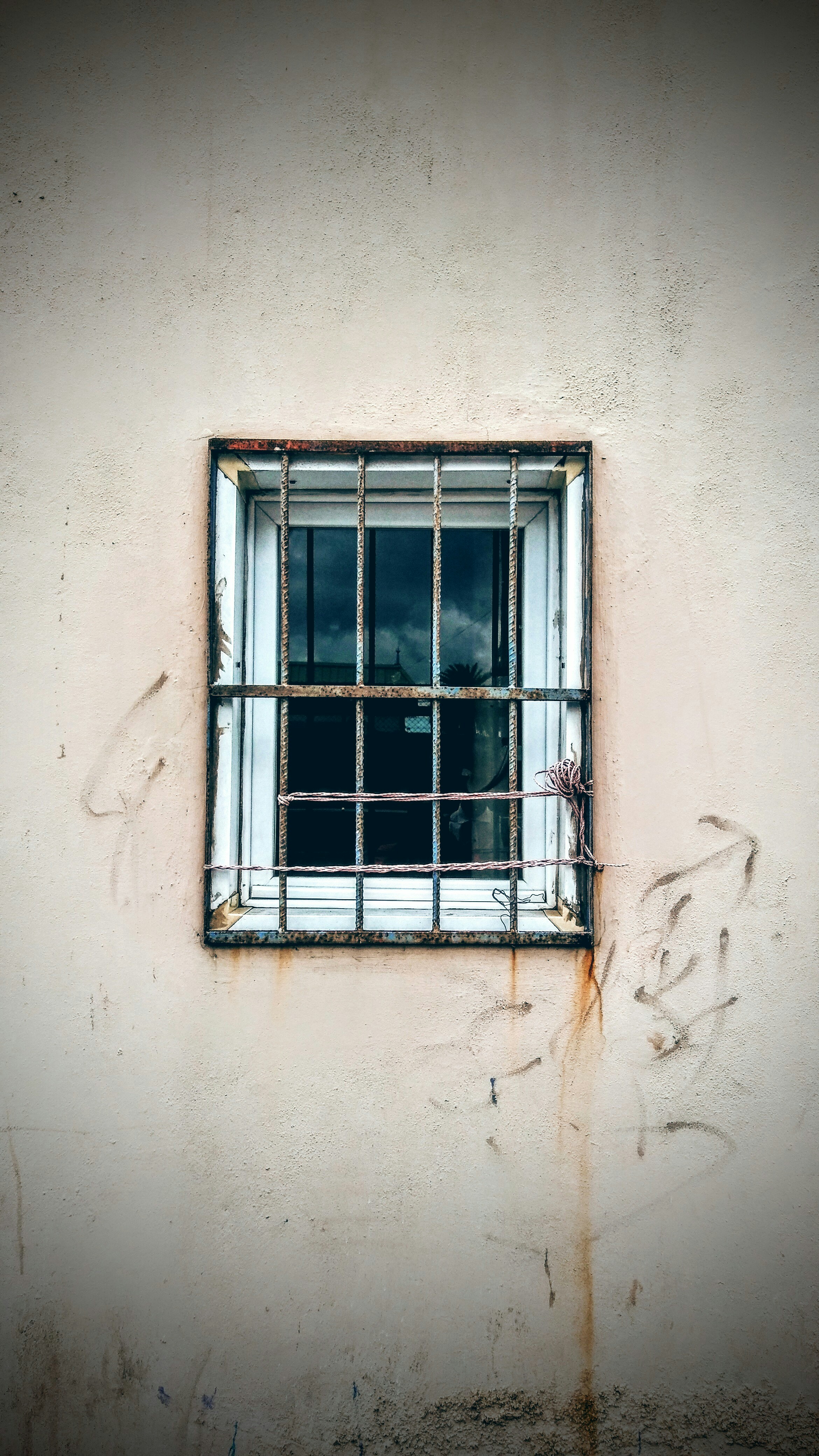 Free Unsplash photo from Alex Thésée