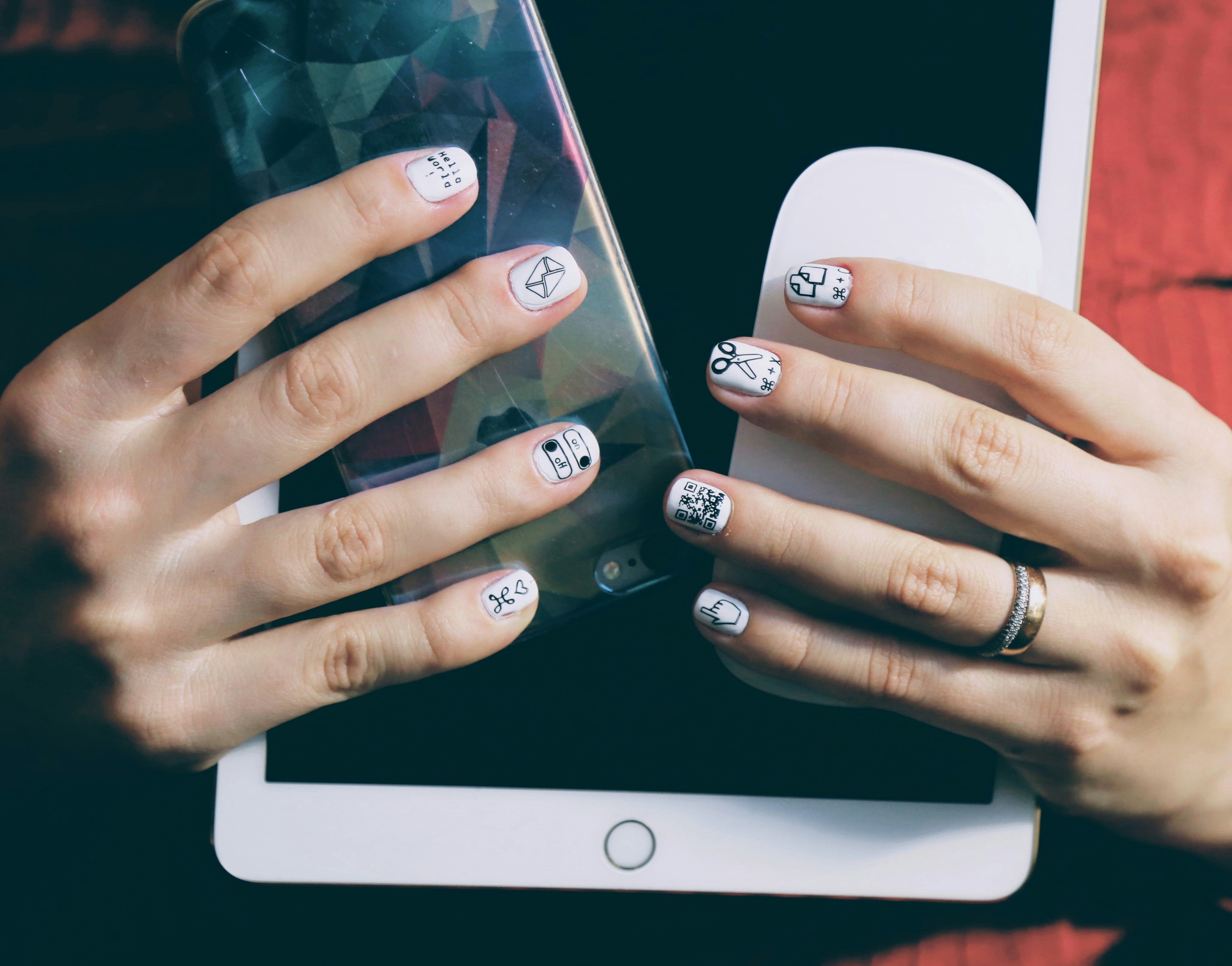 Free Unsplash photo from Yuliya Kovalyova