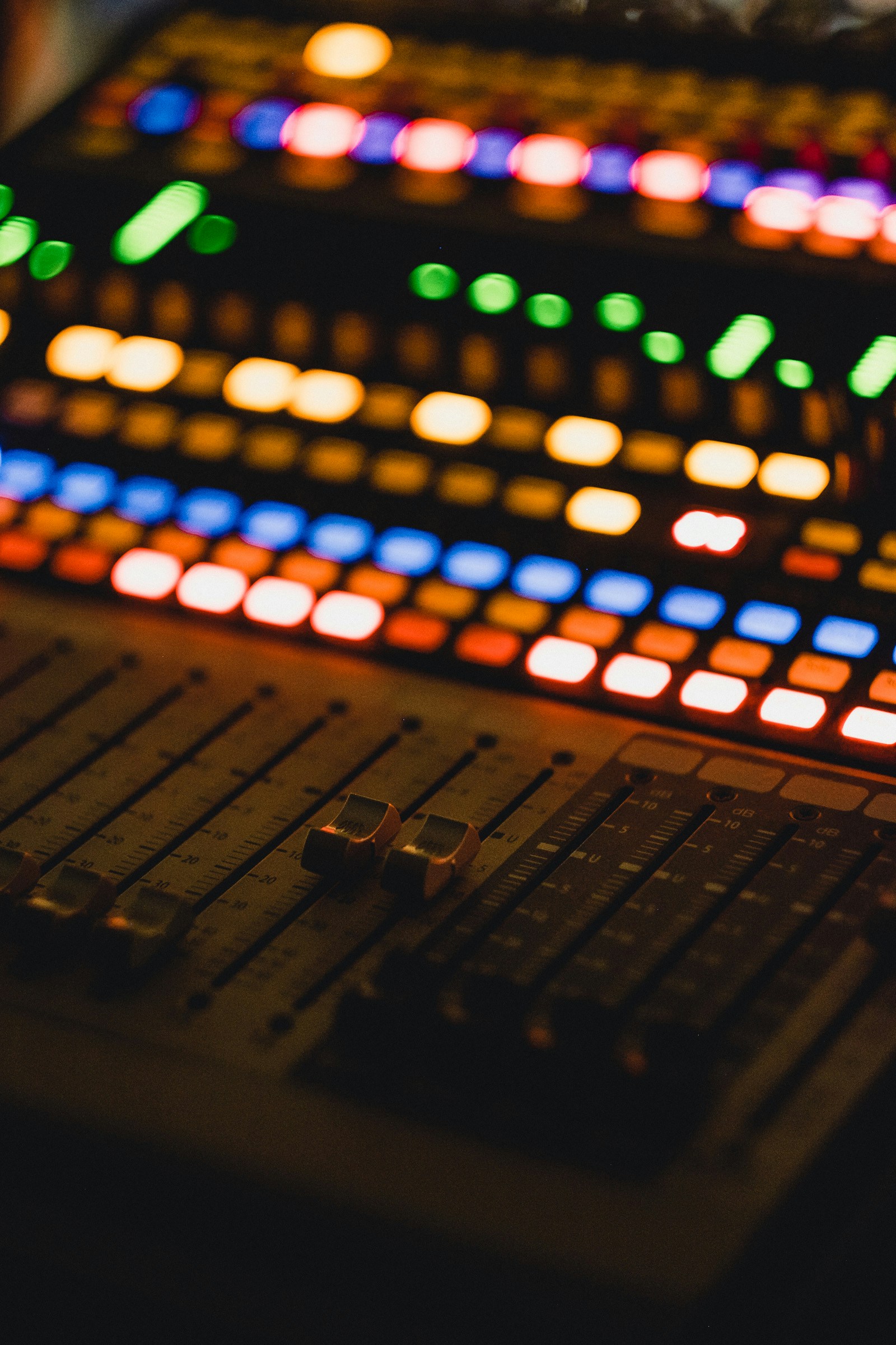 Choosing A Premium Audio Interface For Advanced Podcasting