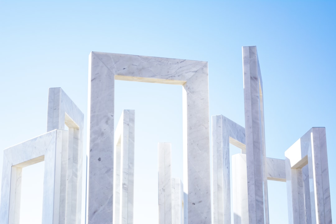 gray stone frames, Monuments