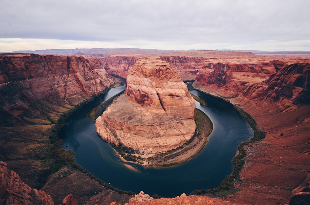 낮 동안의 호스슈 벤드(Horseshoe Bend)