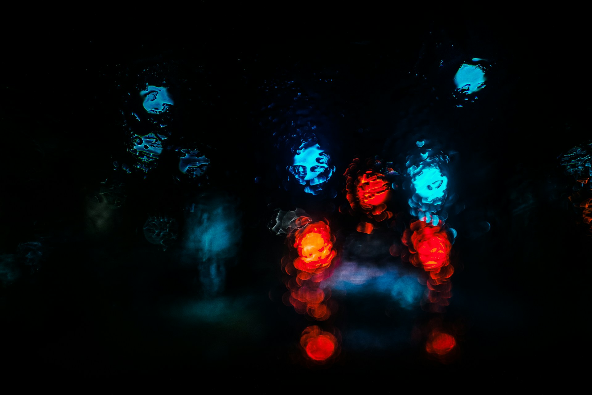 bokey photography of red and blue light