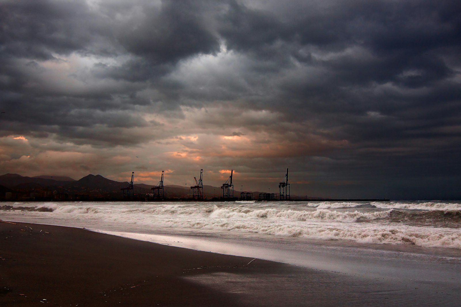 Canon EOS 50D + Tokina AT-X Pro 12-24mm F4 (IF) DX sample photo. Sea waves hitting shoreline photography