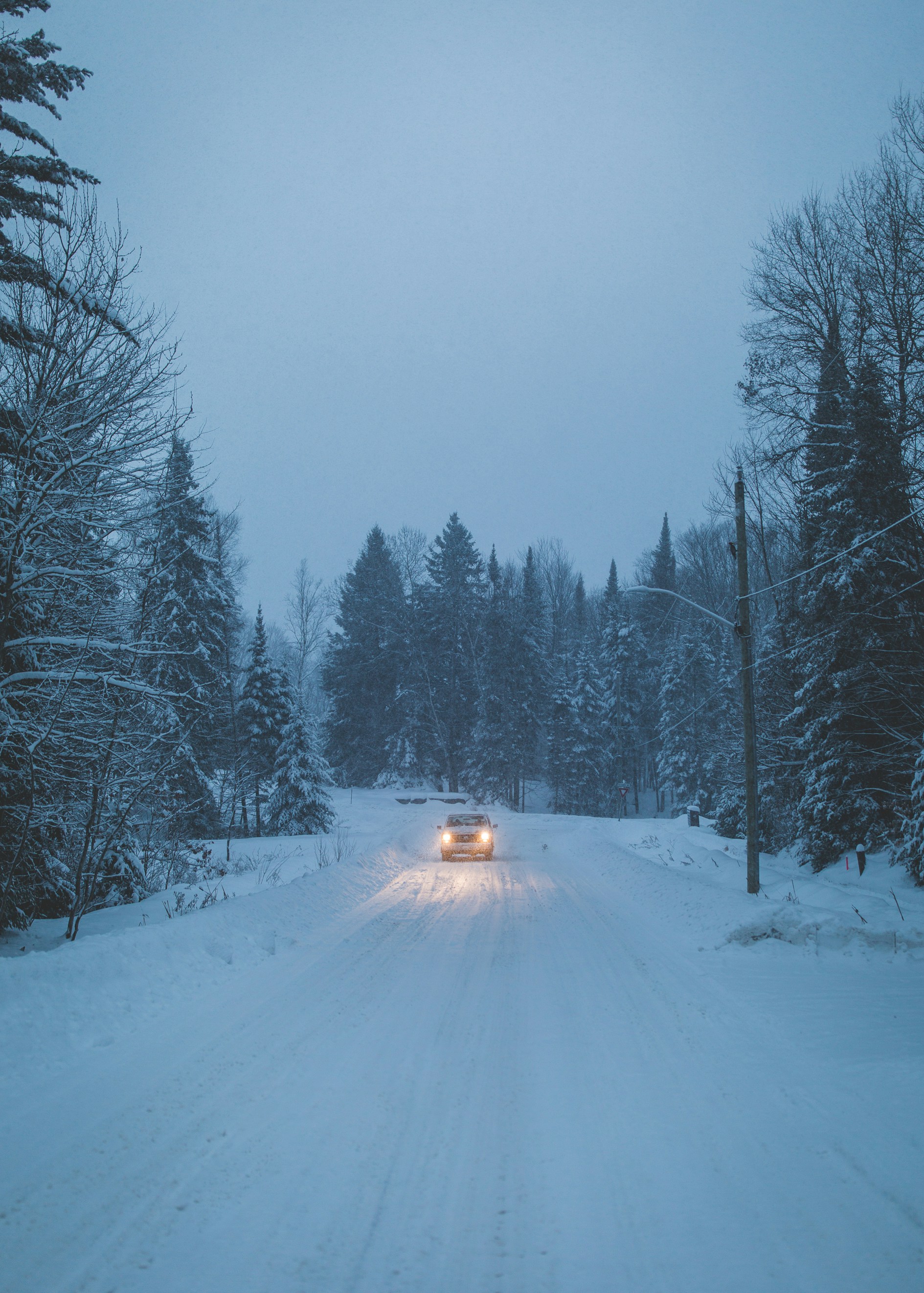 Winter Road Trip Guide for Safer Travel in Cold Weather