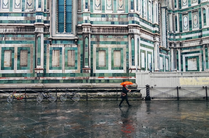 5 Healthy Benefits of Walking in the Rain