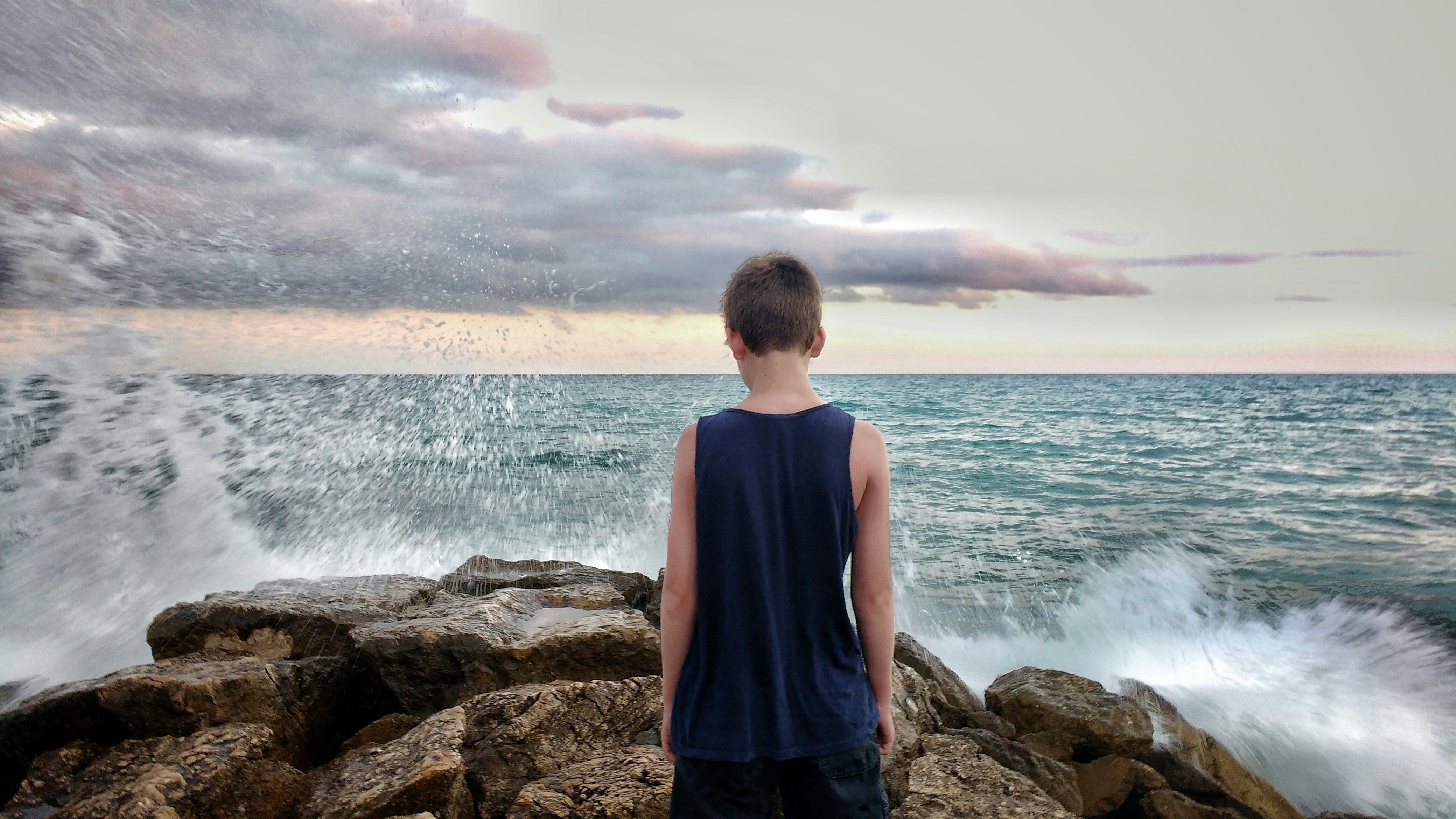 Free Unsplash photo from Hector Brown