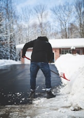 Seasonal Snow Removal Contracts in Akron