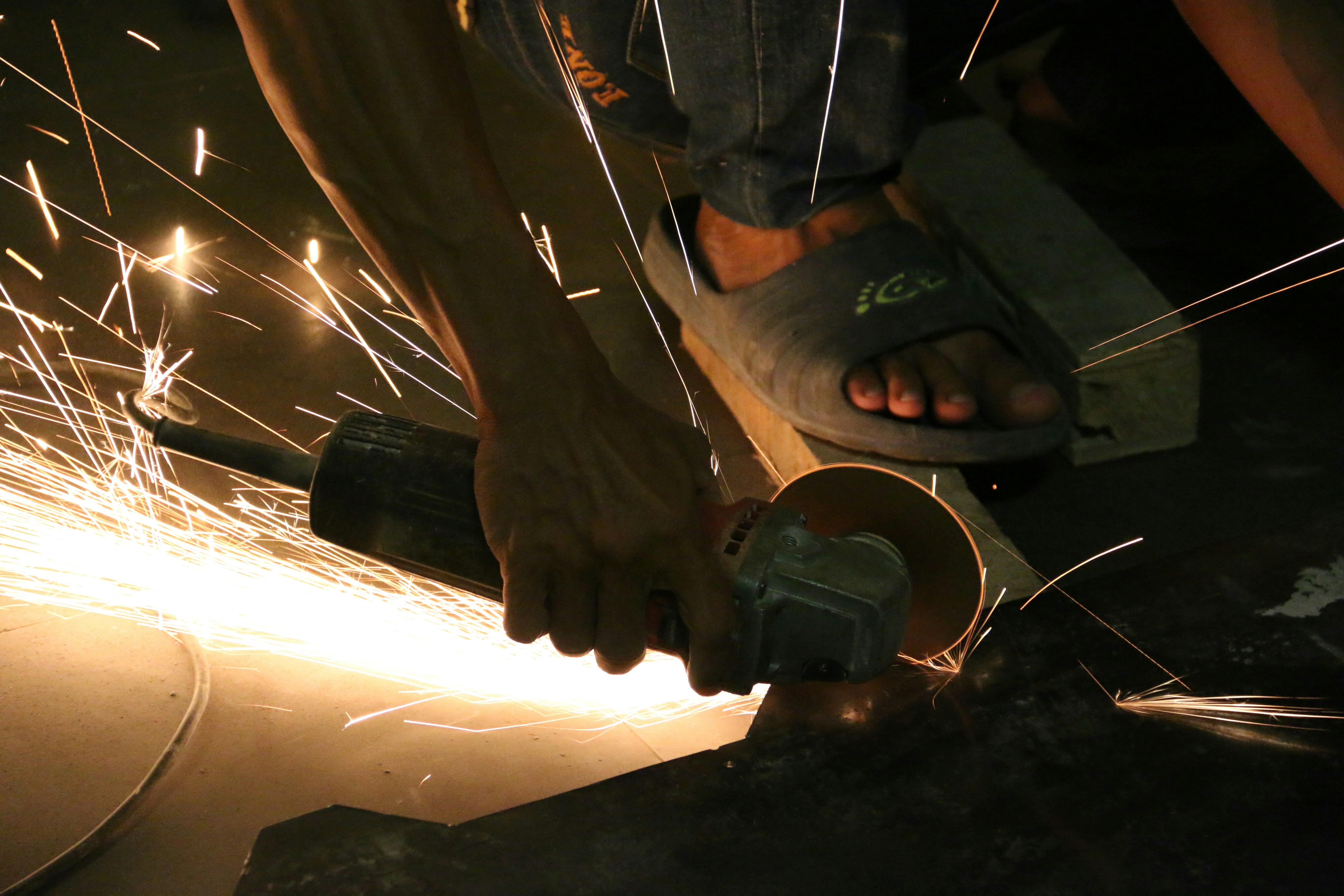 Free Unsplash photo from Goeruh Ary