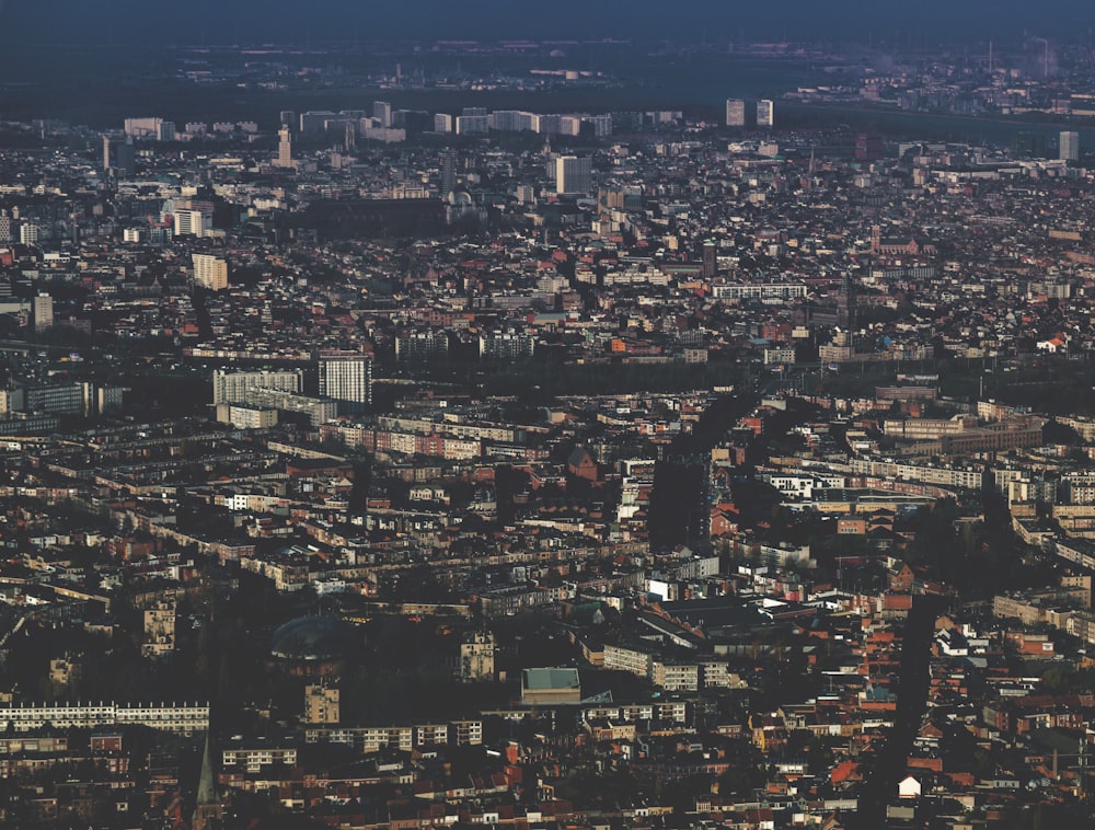 Foto aérea del horizonte de la ciudad