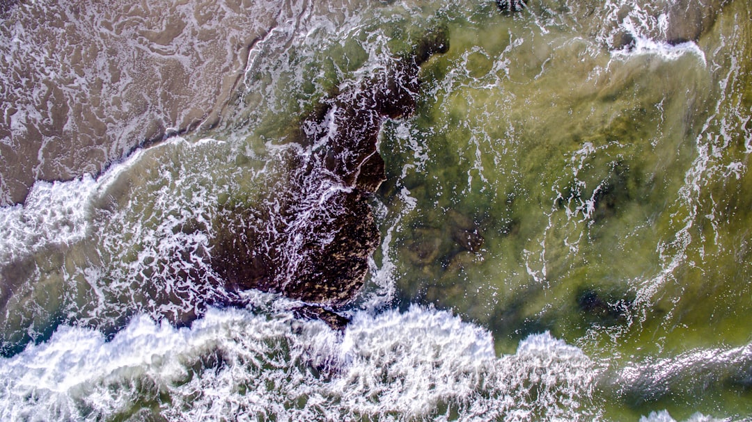 bird's-eye view photography of body of water