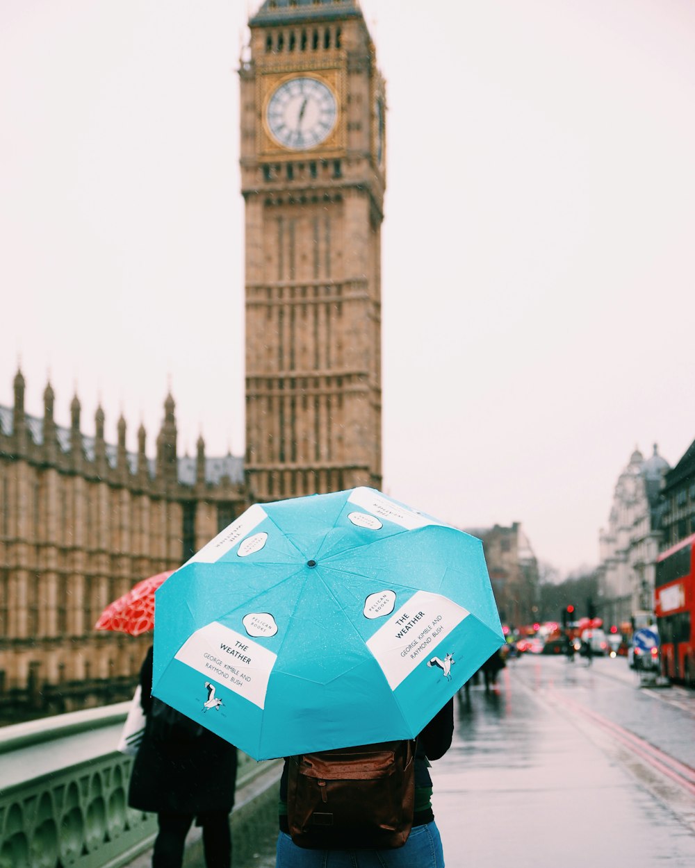 persona tomando foto en el Big Ben