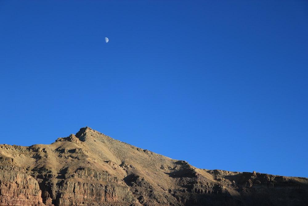 bird's-eye view photography of mountain