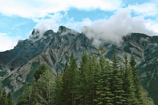 picture of Hill station from travel guide of Banff
